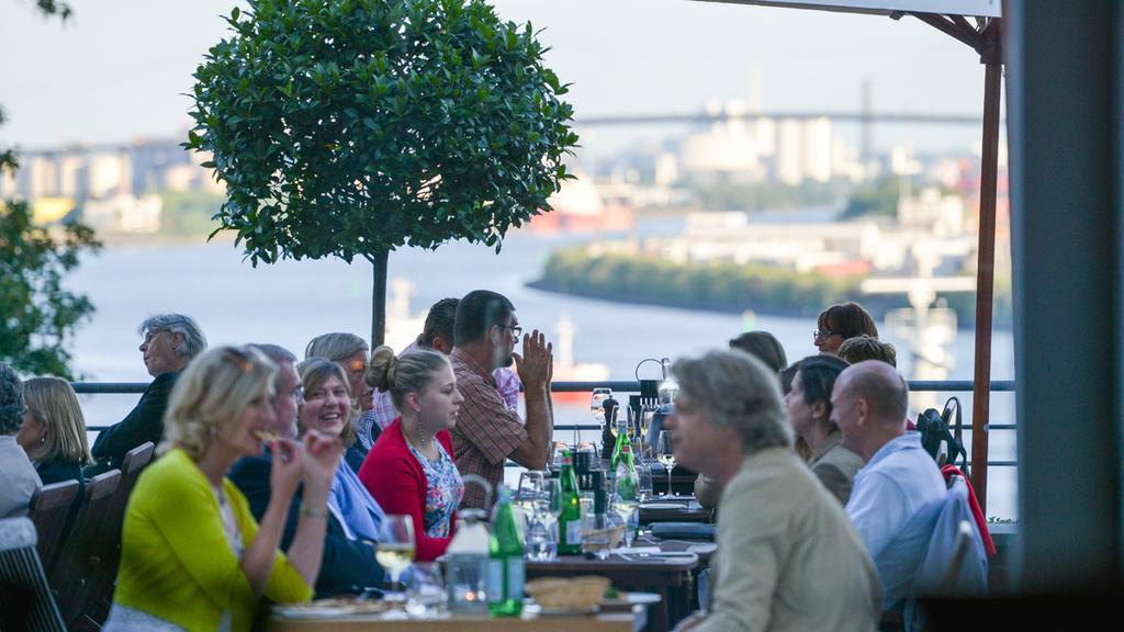 Rainvilles Elbterrassen Hamburg-Harburg Buitenkant foto
