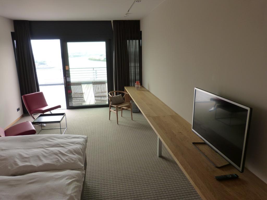 Rainvilles Elbterrassen Hamburg-Harburg Buitenkant foto